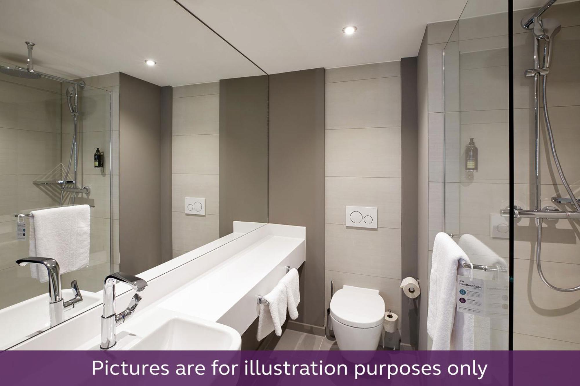 Premier Inn Heidelberg City Centre Bagian luar foto