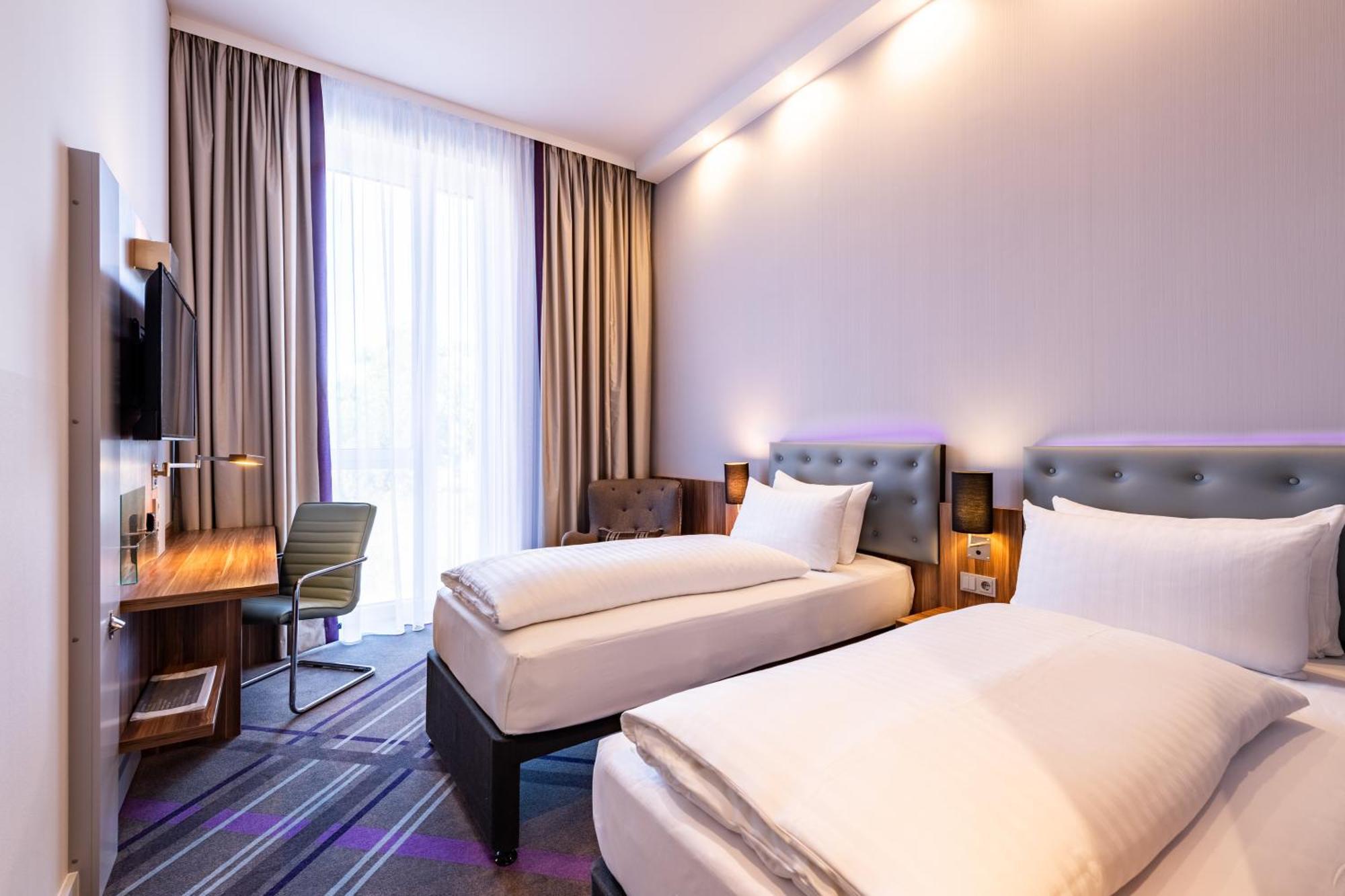 Premier Inn Heidelberg City Centre Bagian luar foto