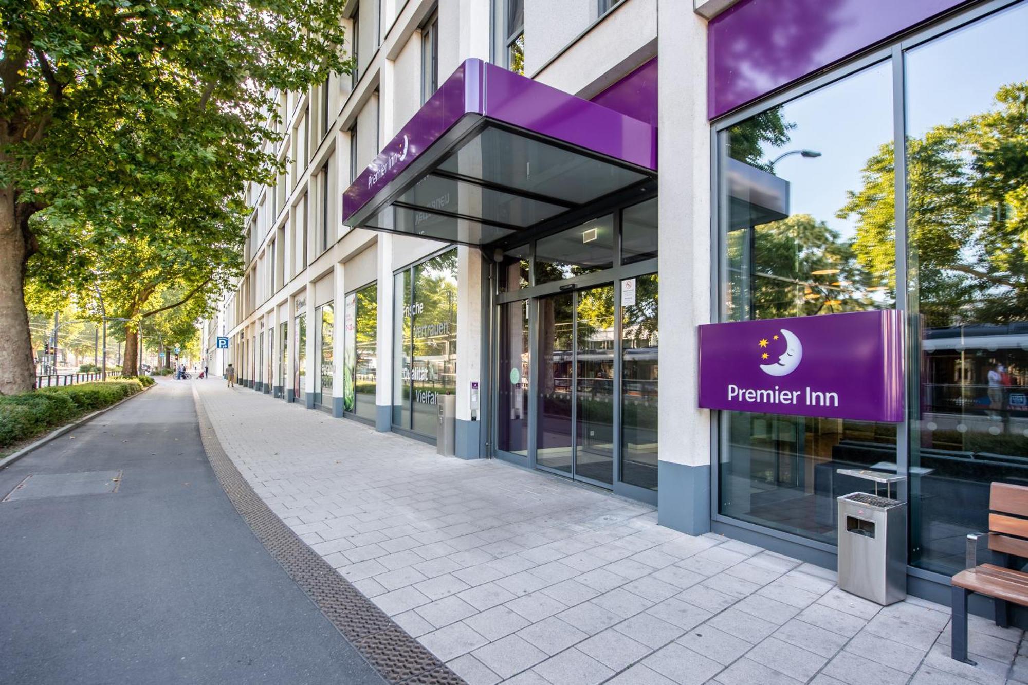 Premier Inn Heidelberg City Centre Bagian luar foto