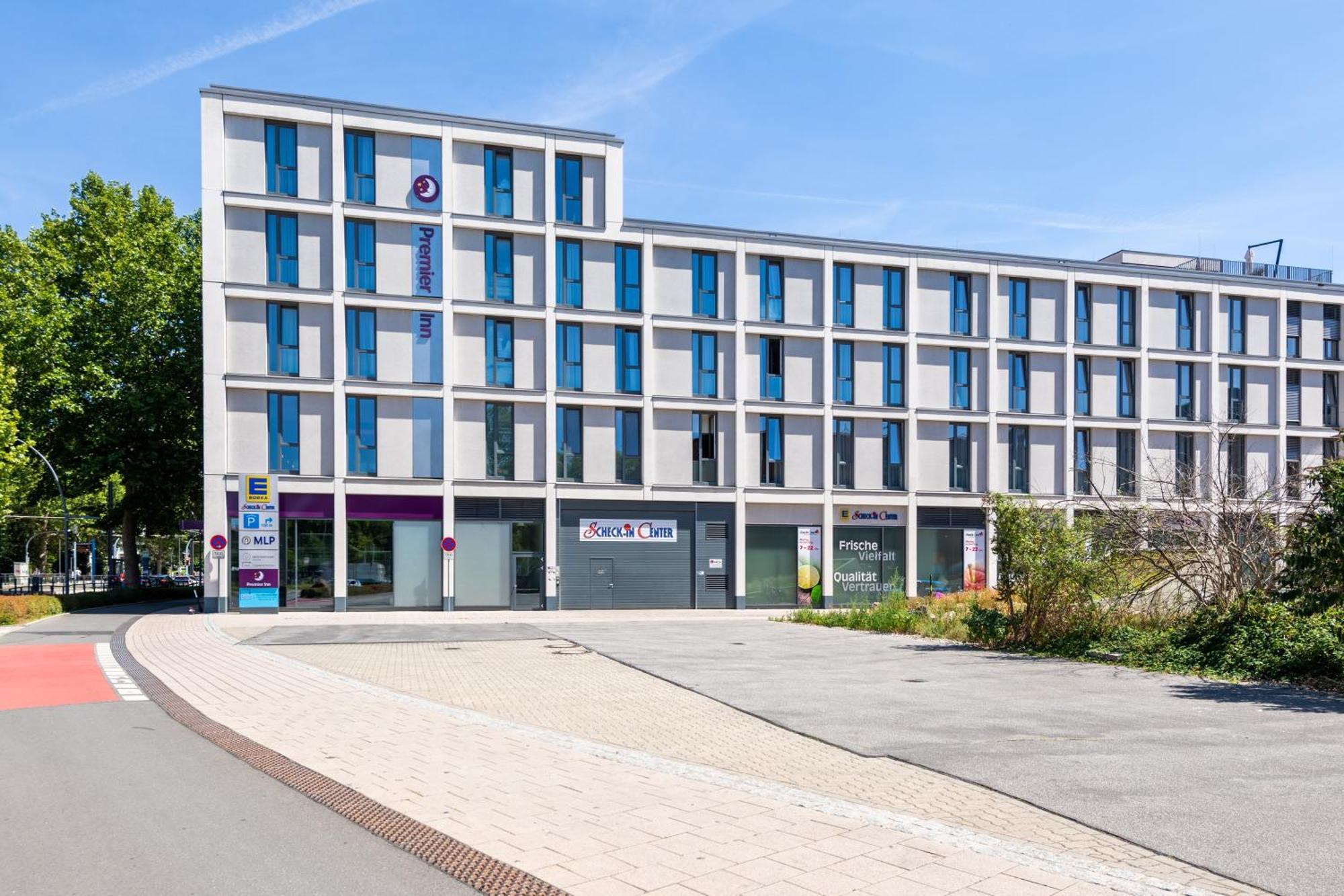 Premier Inn Heidelberg City Centre Bagian luar foto